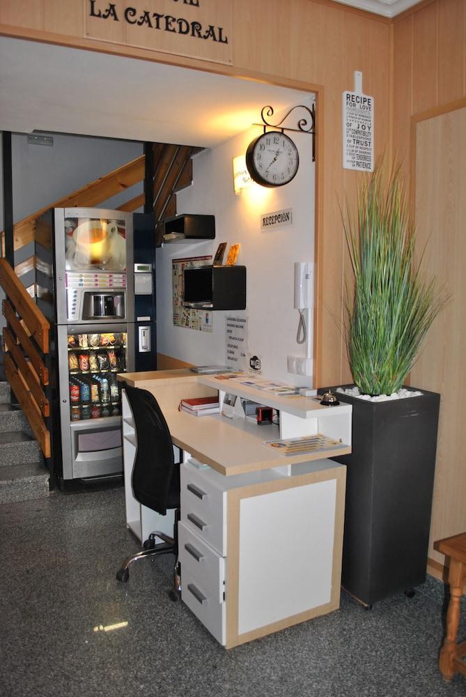 Hostal La Catedral Santo Domingo De La Calzada Eksteriør bilde
